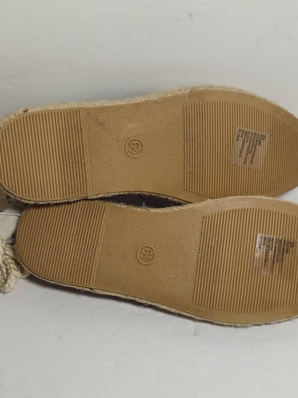 NWT A New Day Womens Espadrilles Sandals Ivory Crochet Ankle Wrap Size 6.5 - Picture 8 of 11